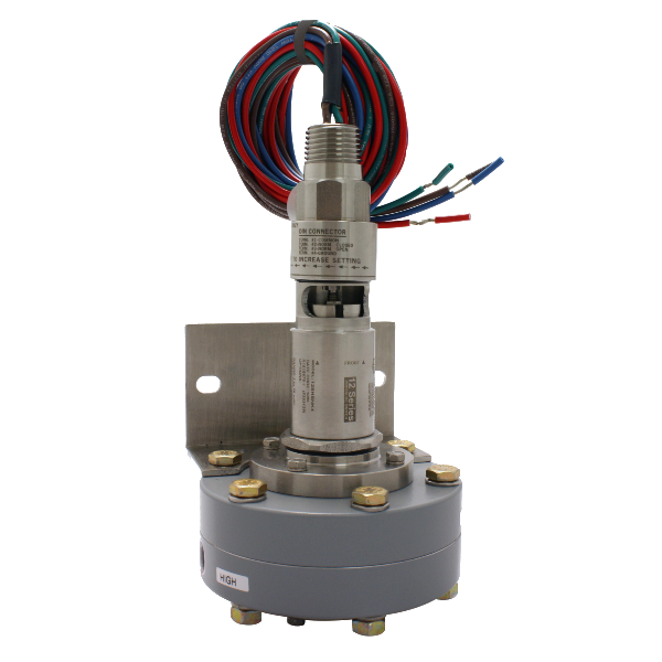 12-1 120 Series Pressure and Temperature Switch